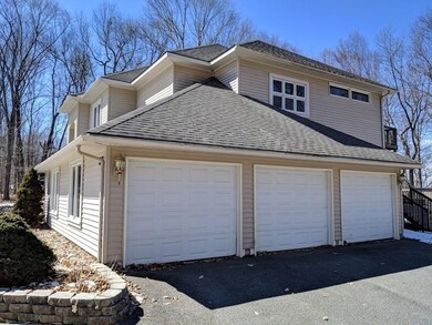 35 Hockanum Rd, Hadley, MA 01035 - photo 3