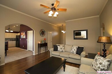 1315 E 146th St, Glenpool, OK 74033 - photo 5