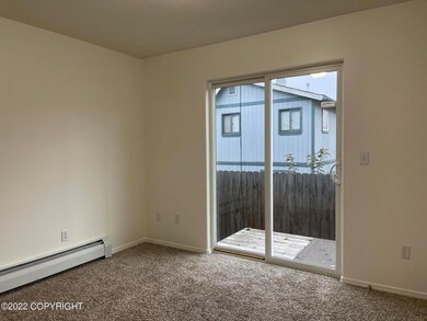 4th BR/den/office