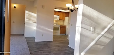 Dining Rm