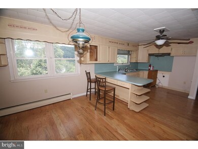 43 Arrowhead Ave, Boyertown, PA 19512 - photo 3