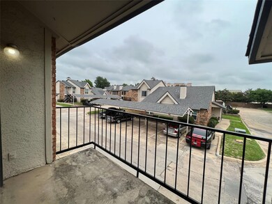 833 W Harwood Rd unit C, Hurst, TX 76054 - photo 6