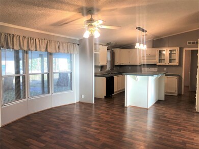 3191 County Road 181 unit 1, Alvin, TX 77511 - photo 4
