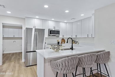 4347 E Catalina Cir-12