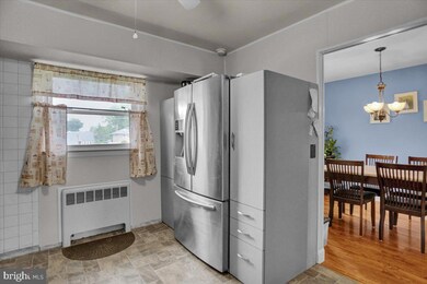 2819 Shillington Rd, Reading, PA 19608 - photo 7