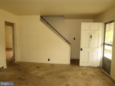 219 Springfield Ave, Folsom, PA 19033 - photo 2