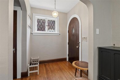 5212 Winona Ave, Saint Louis, MO 63109 - photo 3