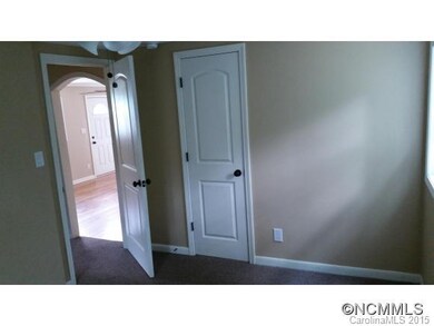 244 Rock Hill Rd, Asheville, NC 28803 - photo 7