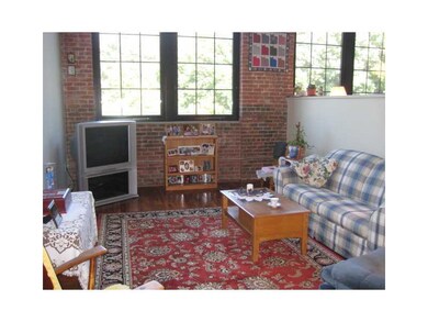 685 Social St unit 207, Woonsocket, RI 02895 - photo 3