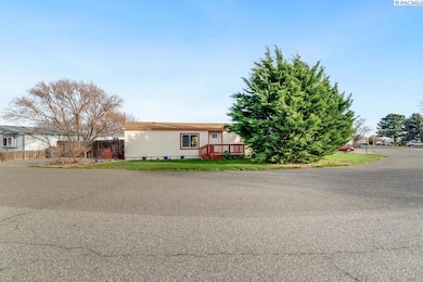 2917 W 19th Ave unit 154, Kennewick, WA 99337 - photo 2