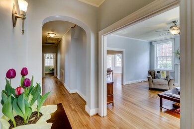 20 Beverly Dr_LuxImg_0002