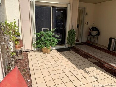 COURTYARD IN FRONT