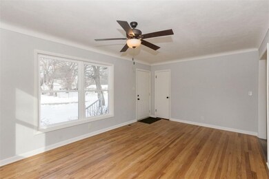 612 26th St SE, Cedar Rapids, IA 52403 - photo 3