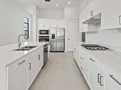 320 SE Via Sangro, Port St. Lucie, FL 34952 - photo 3