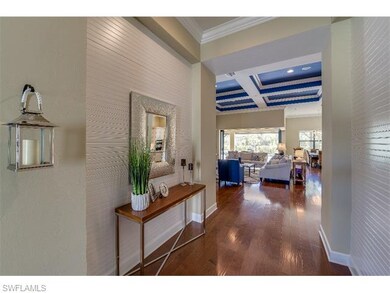 Grand Entryway Foyer
