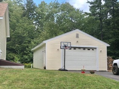 17 Pine Rd, Middleton, NH 03887 - photo 2