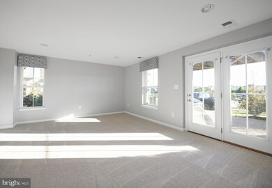 8233 Secluded Cove Ln, Dundalk, MD 21222 - photo 6