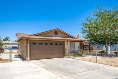 14430 Navarro Dr, Victorville, CA 92395 - photo 2