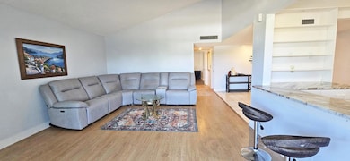 2601 Boundbrook Blvd unit 206, West Palm Beach, FL 33406 - photo 4