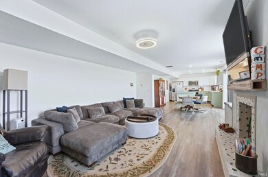 11592 Slade Ct, Fort Wayne, IN 46818 - photo 7