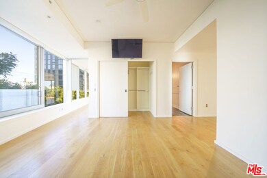 EVO South unit 817, Los Angeles, CA 90015 - photo 6