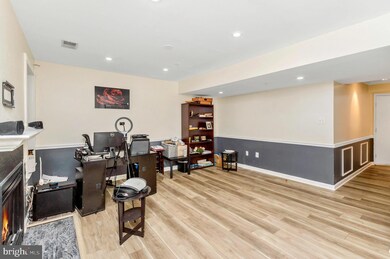 8159 Shoal Creek Dr, Laurel, MD 20724 - photo 3