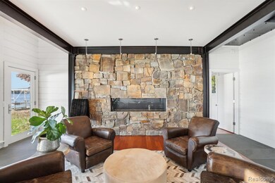 12410 Woodhull Landing, Fenton, MI 48430 - photo 6