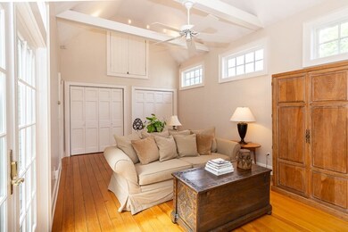 16 Low St, Newburyport, MA 01950 - photo 5