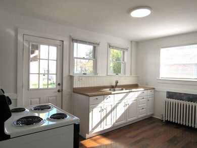 22 Buzzards Bay Ave unit 1st floor, Buzzards Bay, MA 02532 - photo 2