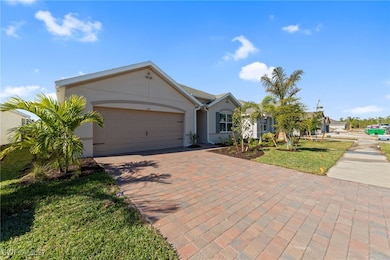 3639 Crosswater Dr, North Fort Myers, FL 33917 - photo 2