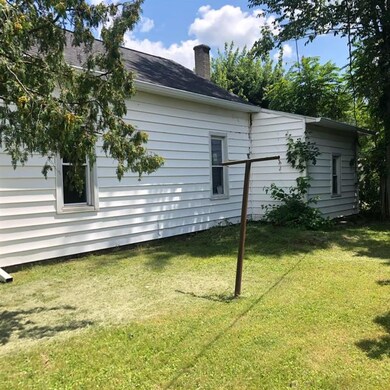 309 E Ward Ave, Muncie, IN 47303 - photo 3