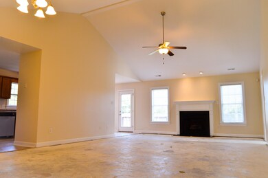 205 Edgefield (8)