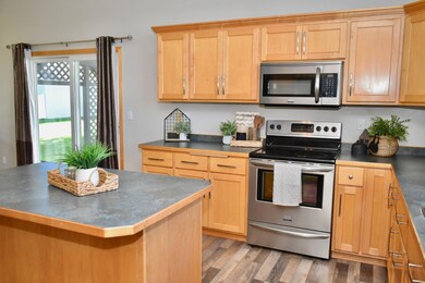 1304 Stone Ridge Rd, Sauk Rapids, MN 56379 - photo 5