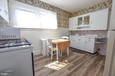 43 S Dupont Rd, Wilmington, DE 19804 - photo 5