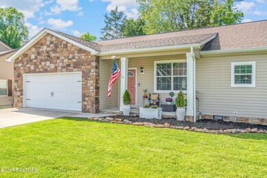 7-web-or-mls-207 Alexis Lane-8