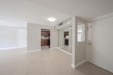 708 SE 2nd Ave unit 421, Deerfield Beach, FL 33441 - photo 5