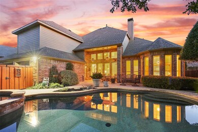 Total privacy in your backyard paradise!