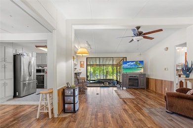 337 NE 937th Ave, Branford, FL 32008 - photo 2