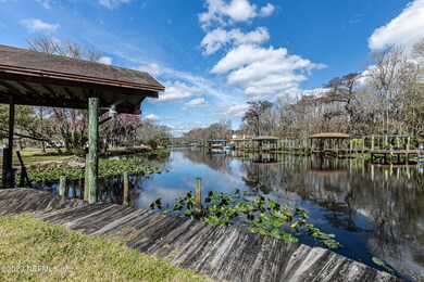 5665 Hyde Park Cir, Jacksonville, FL 32210 - photo 4