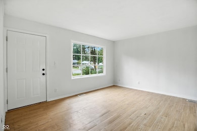 6672 E 43rd Place, Indianapolis, IN 46226 - photo 5