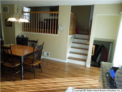 64 Chess Loop, Staten Island, NY 10306 - photo 7