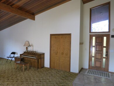 5709 Holmes Dr, Farmington, NM 87402 - photo 6