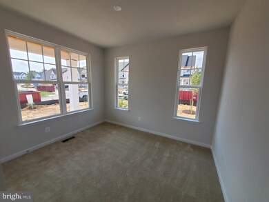 35906 Damsite Ct, Round Hill, VA 20141 - photo 7