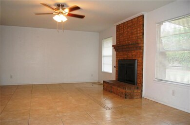 1860 Mike Hill Dr, El Paso, TX 79936 - photo 2