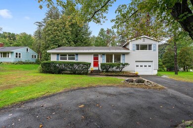 279 Vly Rd, Schenectady, NY 12309 - photo 3