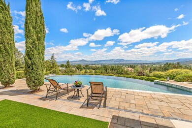 4177 Tami Ln, Central Point, OR 97502 - photo 5