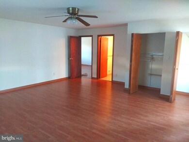 unlisted-address, Glen Burnie, MD 21060 - photo 2