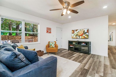 100 Mango St, Pensacola, FL 32503 - photo 3