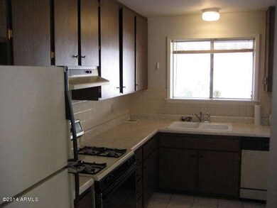 07 - Kitchen