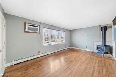 1374 Lambert St, Rahway, NJ 07065 - photo 3